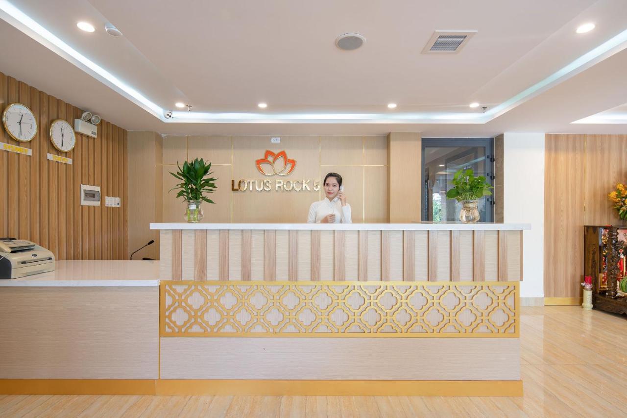 Lotus Rock 05 Hotel دا نانغ المظهر الخارجي الصورة