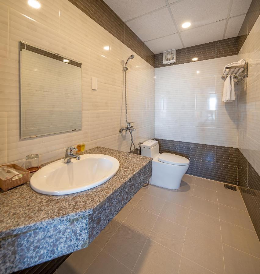 Lotus Rock 05 Hotel دا نانغ المظهر الخارجي الصورة